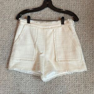 Cinq a sept tweed short. Size 4 perfect condition!
